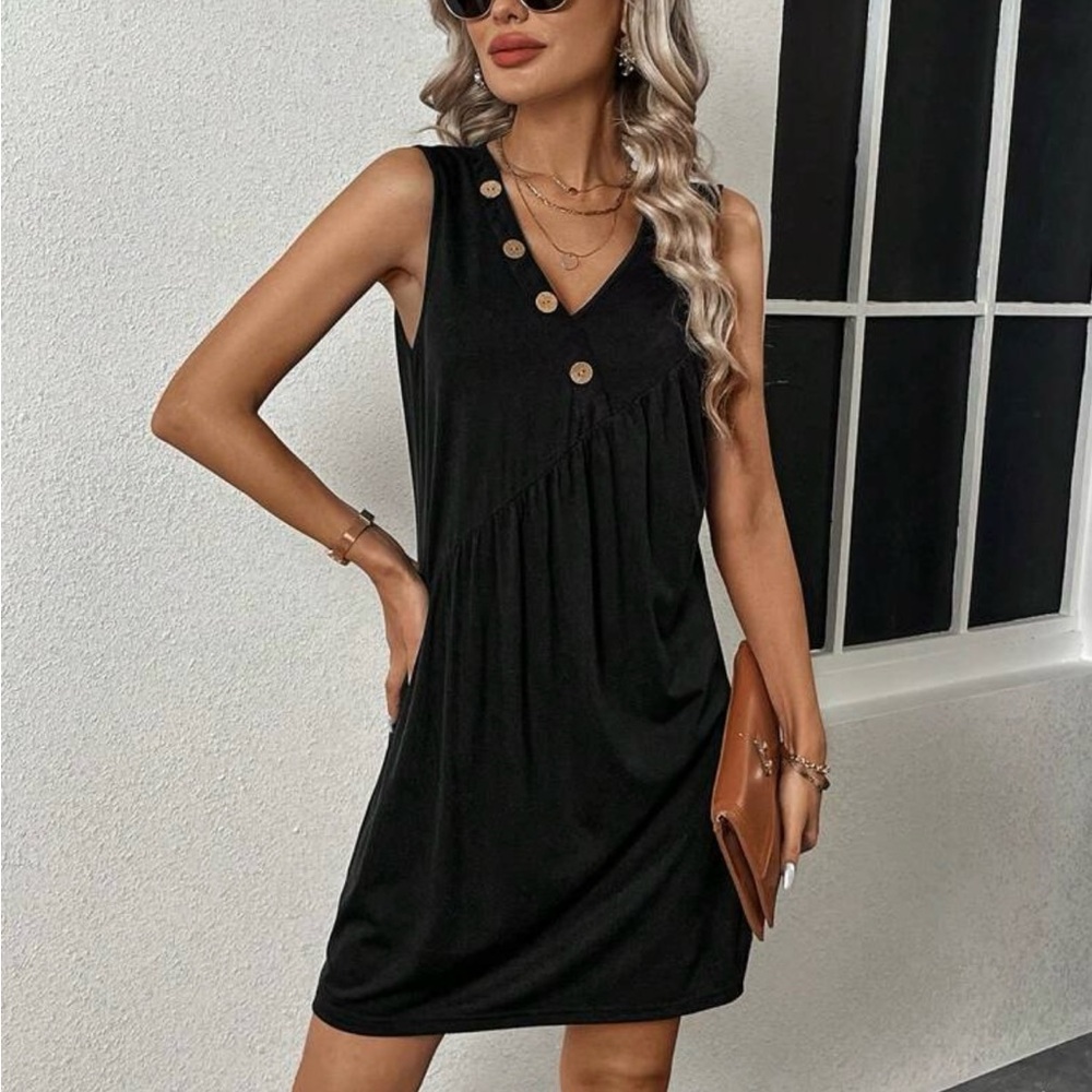 Elegant Black Sleeveless Dress